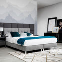 Gepolstertes Hotelbett mit Kopfteil