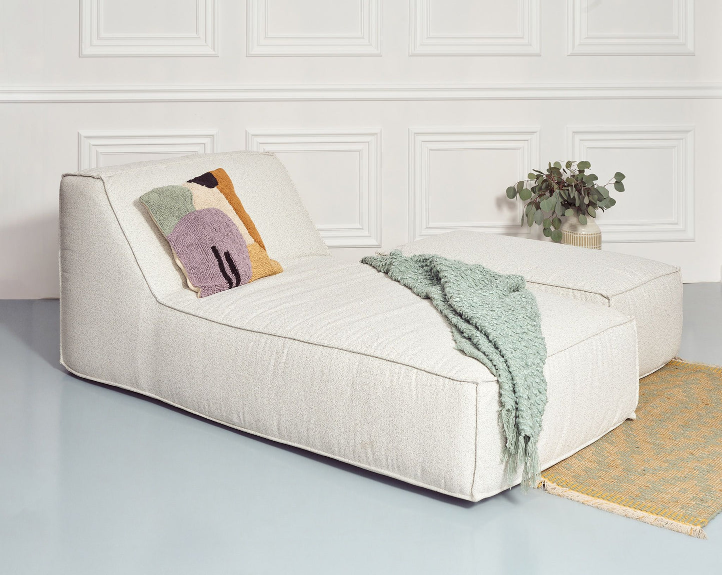 Bari Azardi Armchair with Footrest