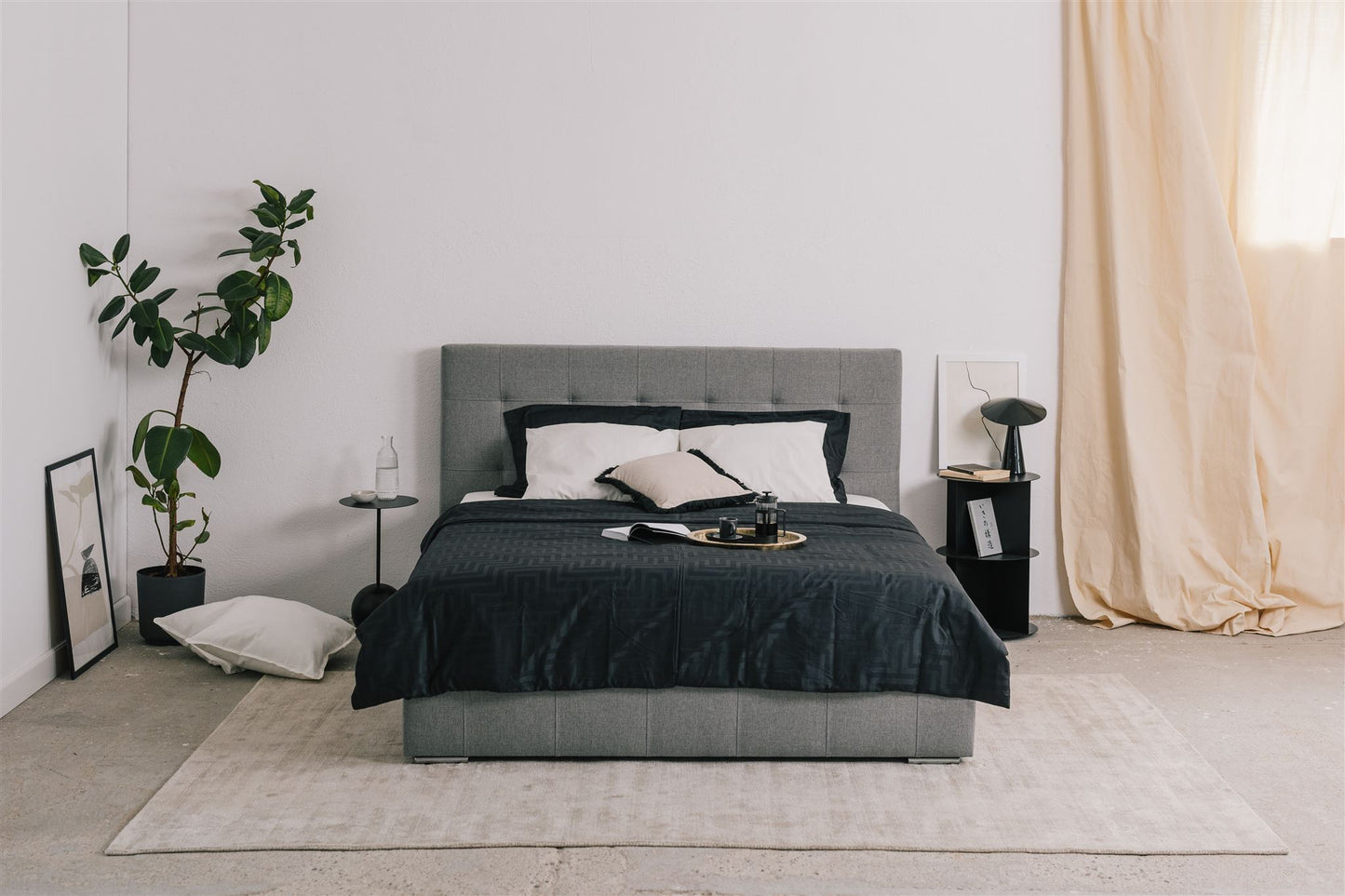 Alan Azardi Bed