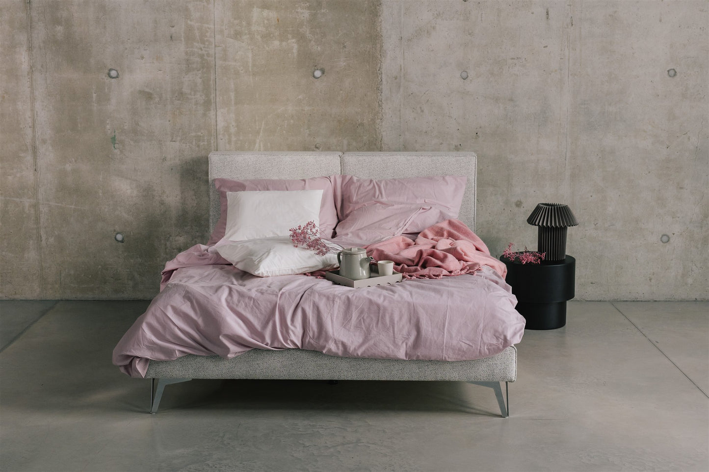 Bett Faro
