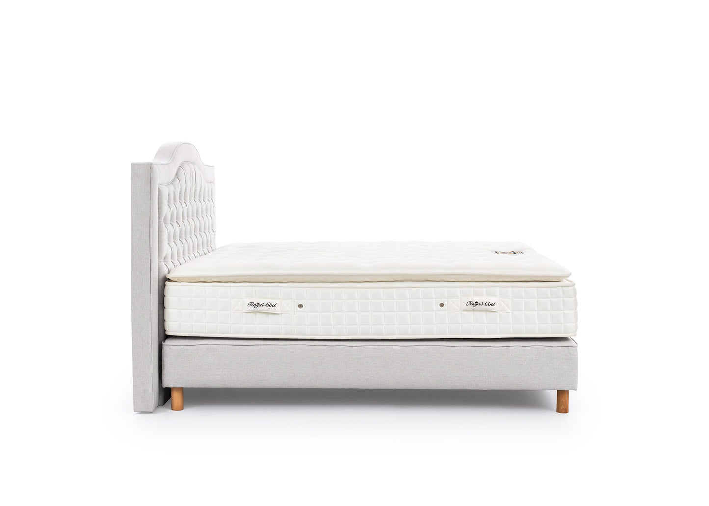 Iris Azardi Bed